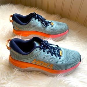 HOKA Womens Bondi 7 Wide (US 6) sneaker New Condition